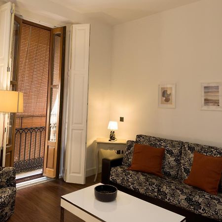 Central Market - Queen Square 1 Bedroom 2+2 Pax Valencia Exterior photo